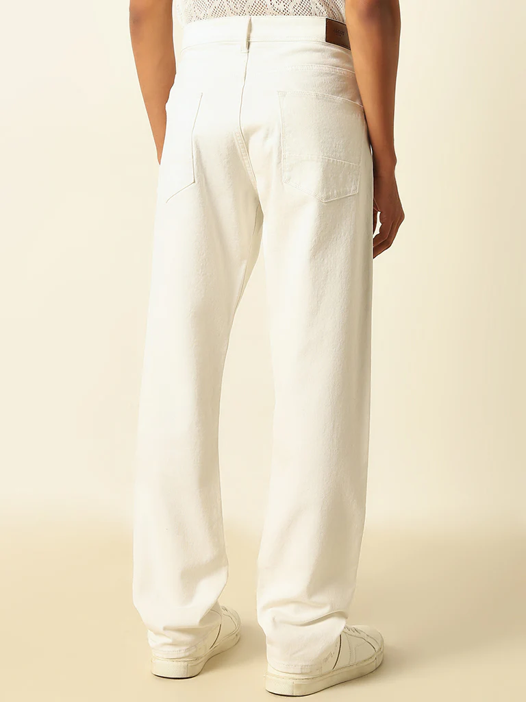Ascot White Relaxed-Fit Mid-Rise Jeans - Image 4