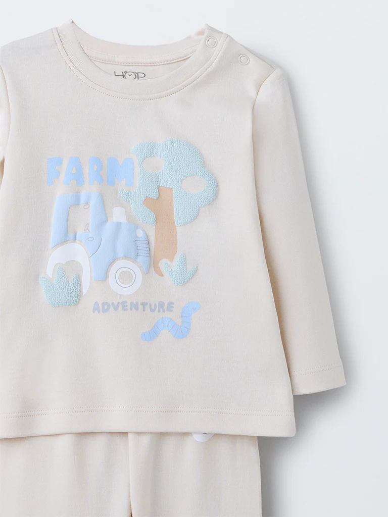 HOP Baby Boys Beige Embossed Cotton T-Shirt with Pants Set - Image 4